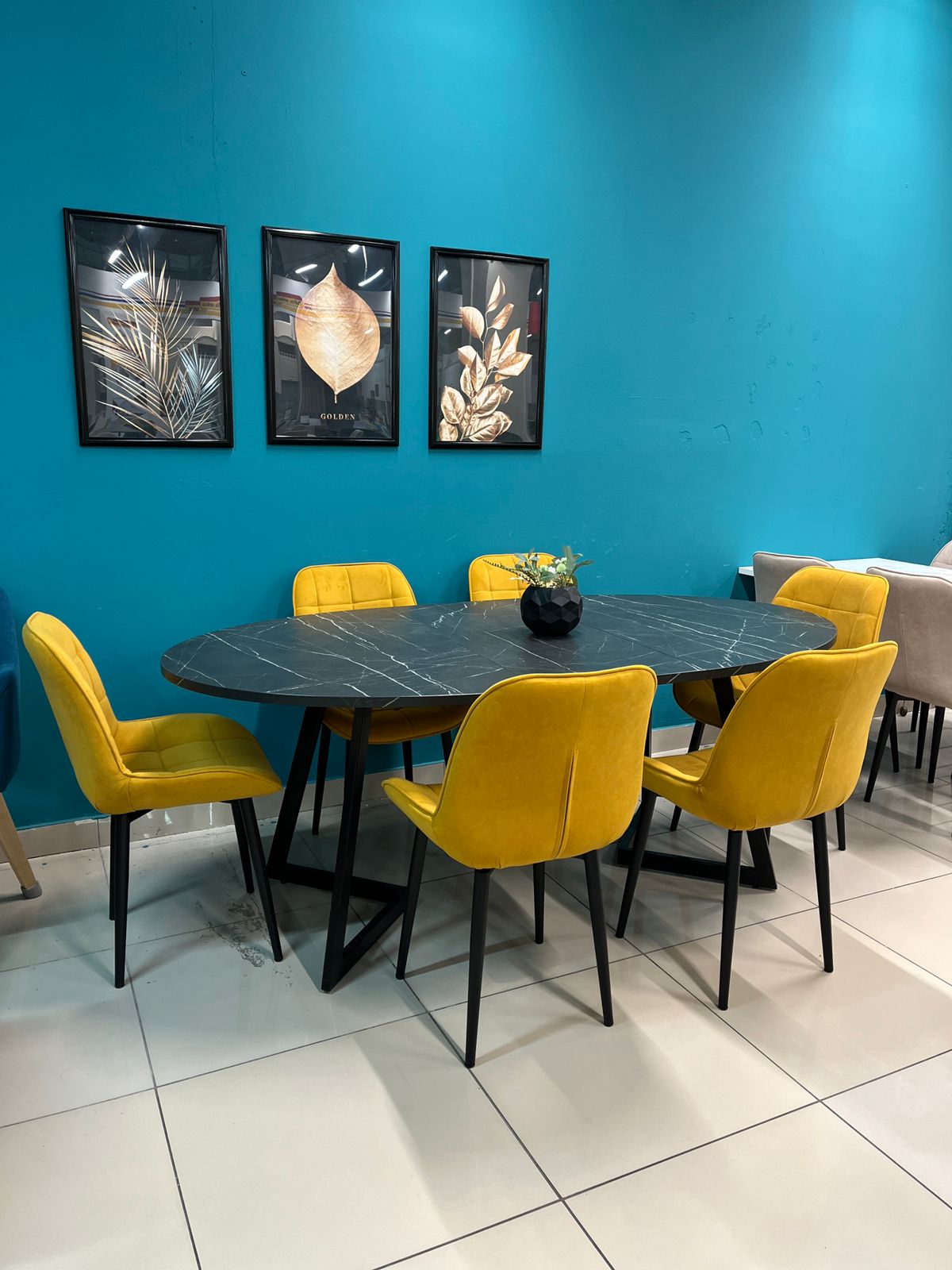 Салон столов и стульев Альтокка